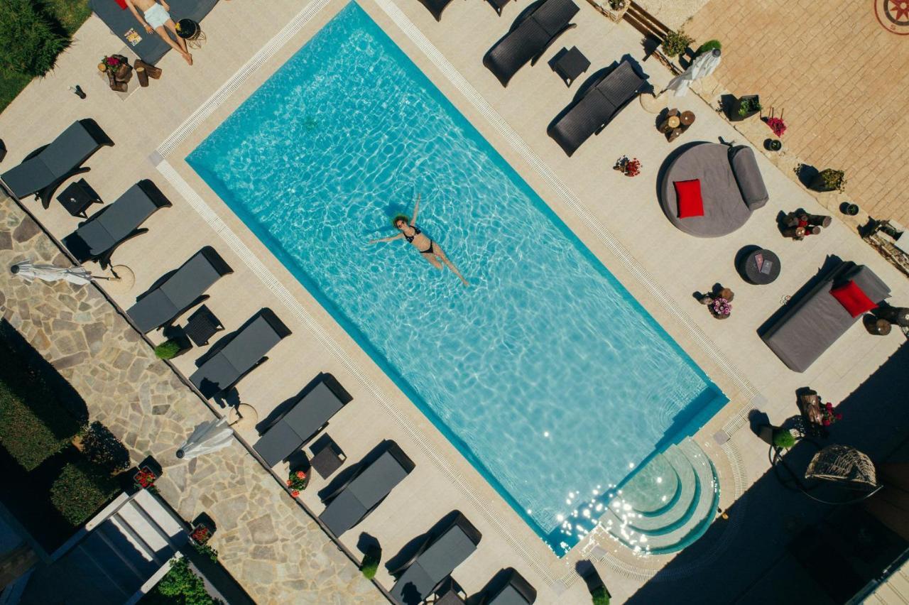 Villa Corali Apartments Sea Breath & Pool アモウディ エクステリア 写真