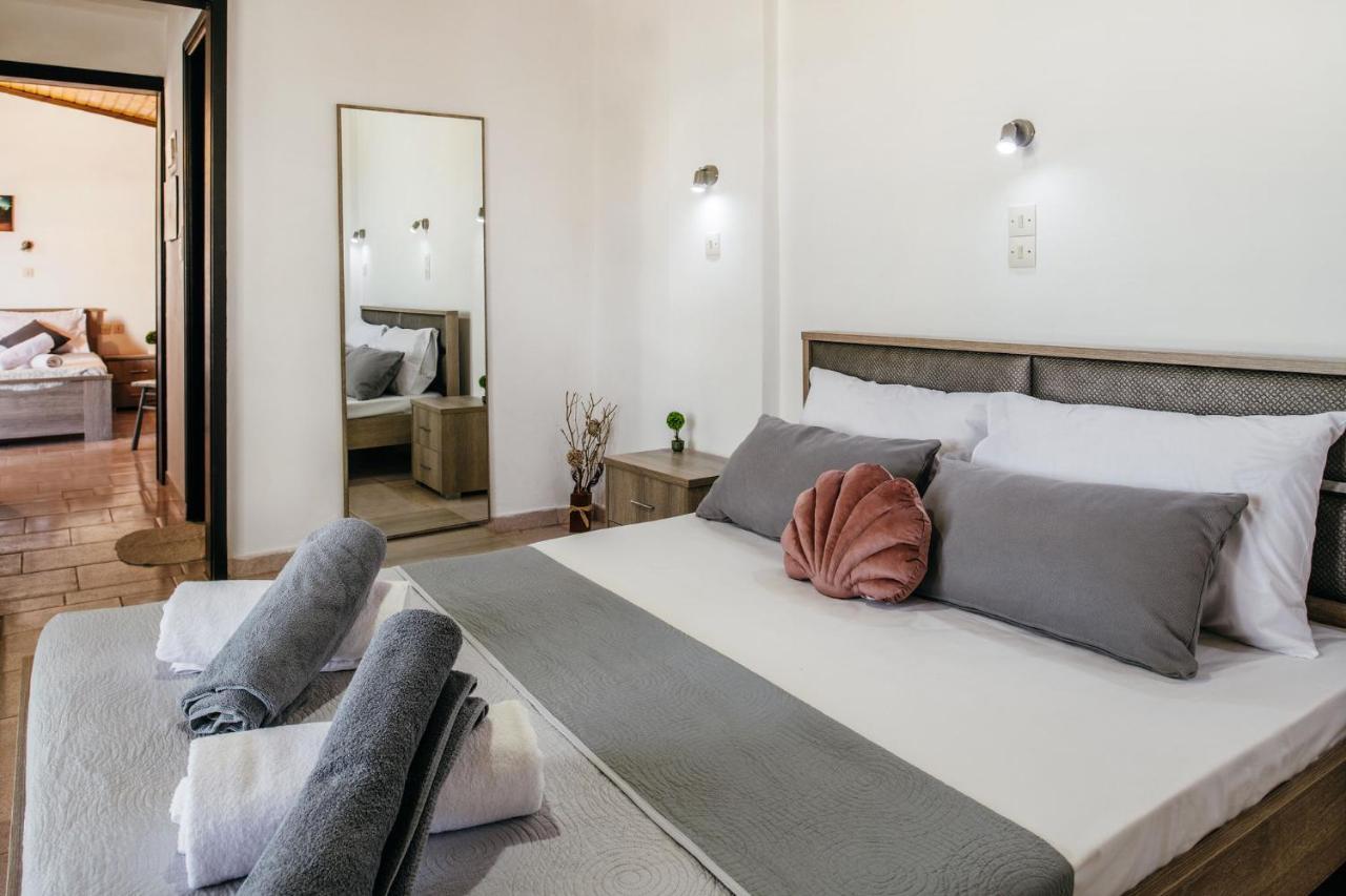 Villa Corali Apartments Sea Breath & Pool アモウディ エクステリア 写真