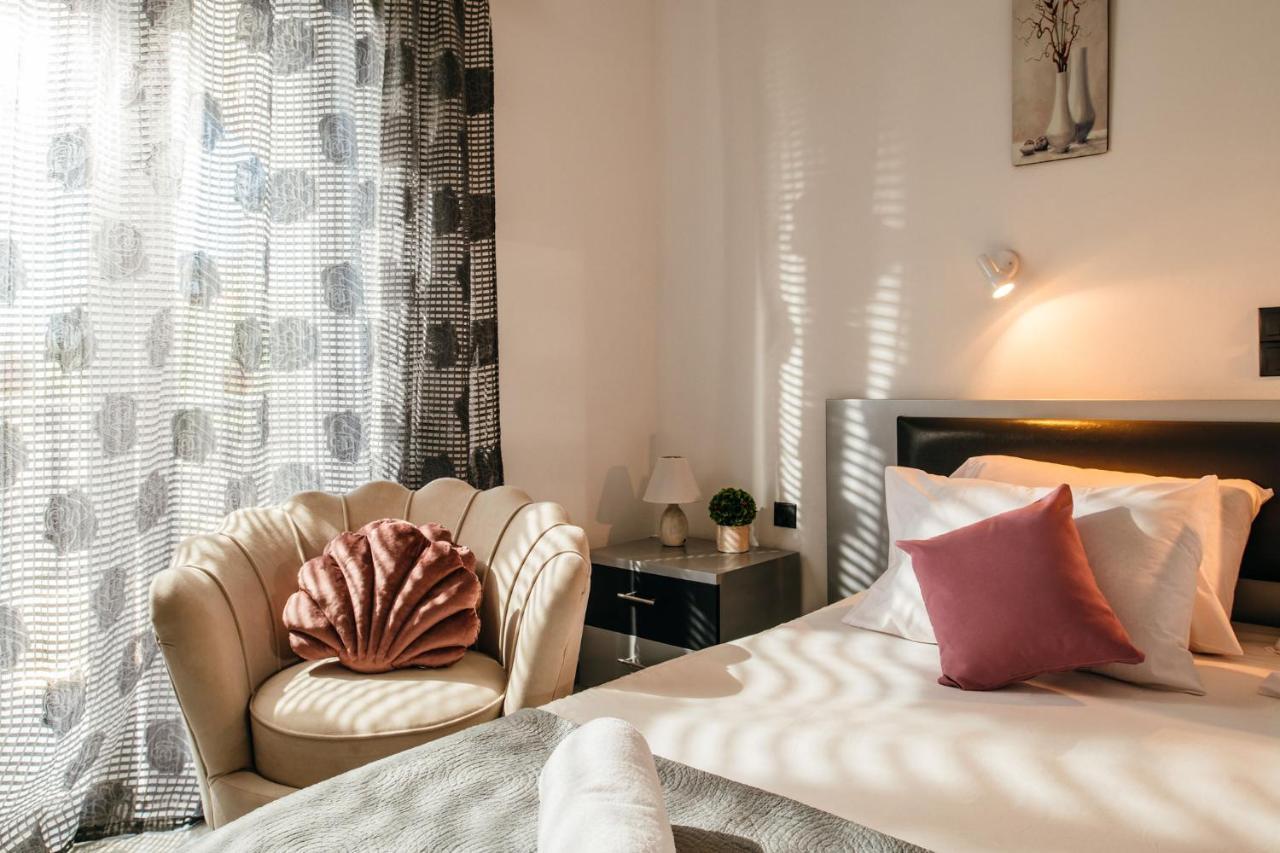 Villa Corali Apartments Sea Breath & Pool アモウディ エクステリア 写真