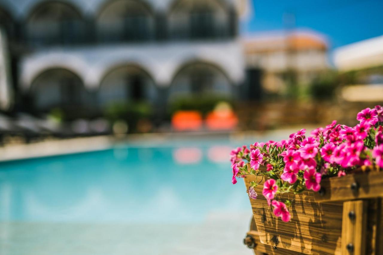 Villa Corali Apartments Sea Breath & Pool アモウディ エクステリア 写真