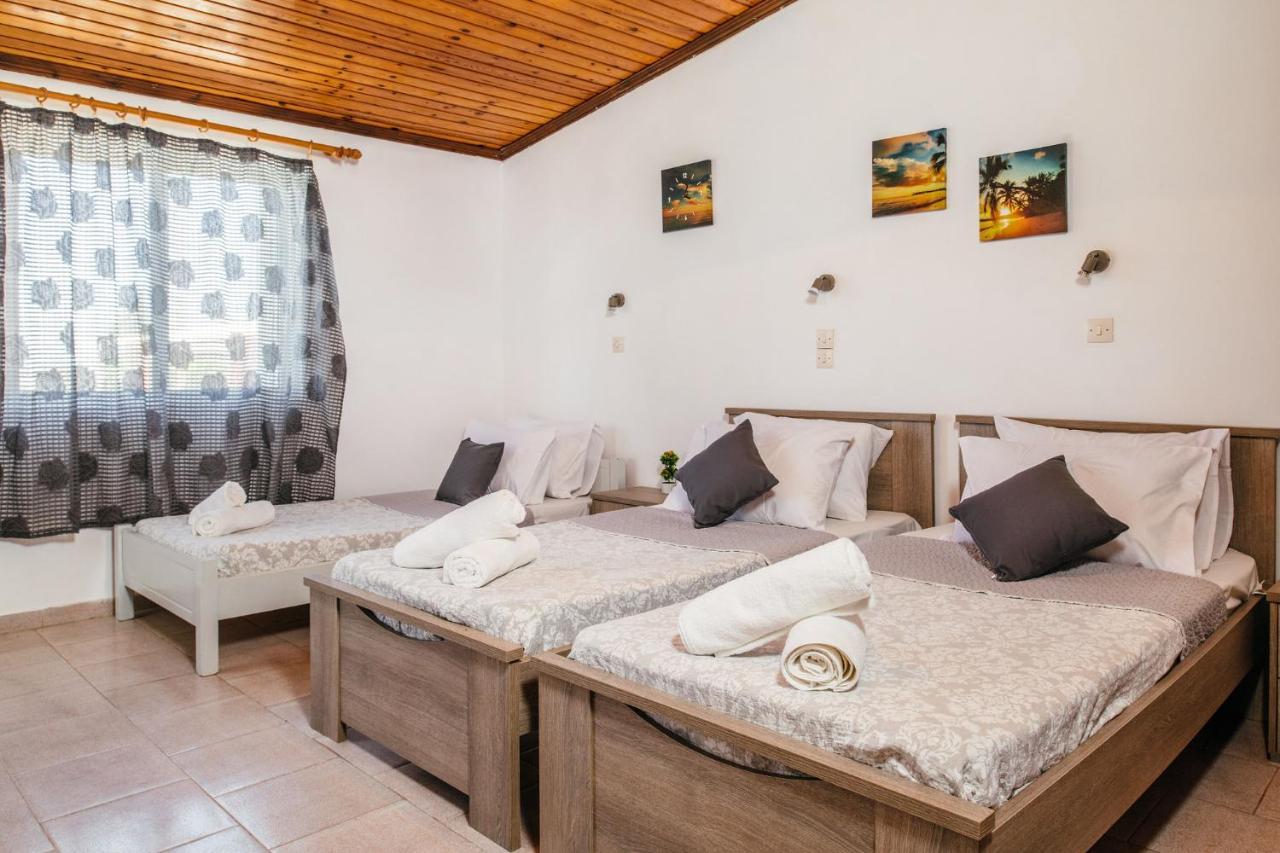 Villa Corali Apartments Sea Breath & Pool アモウディ エクステリア 写真