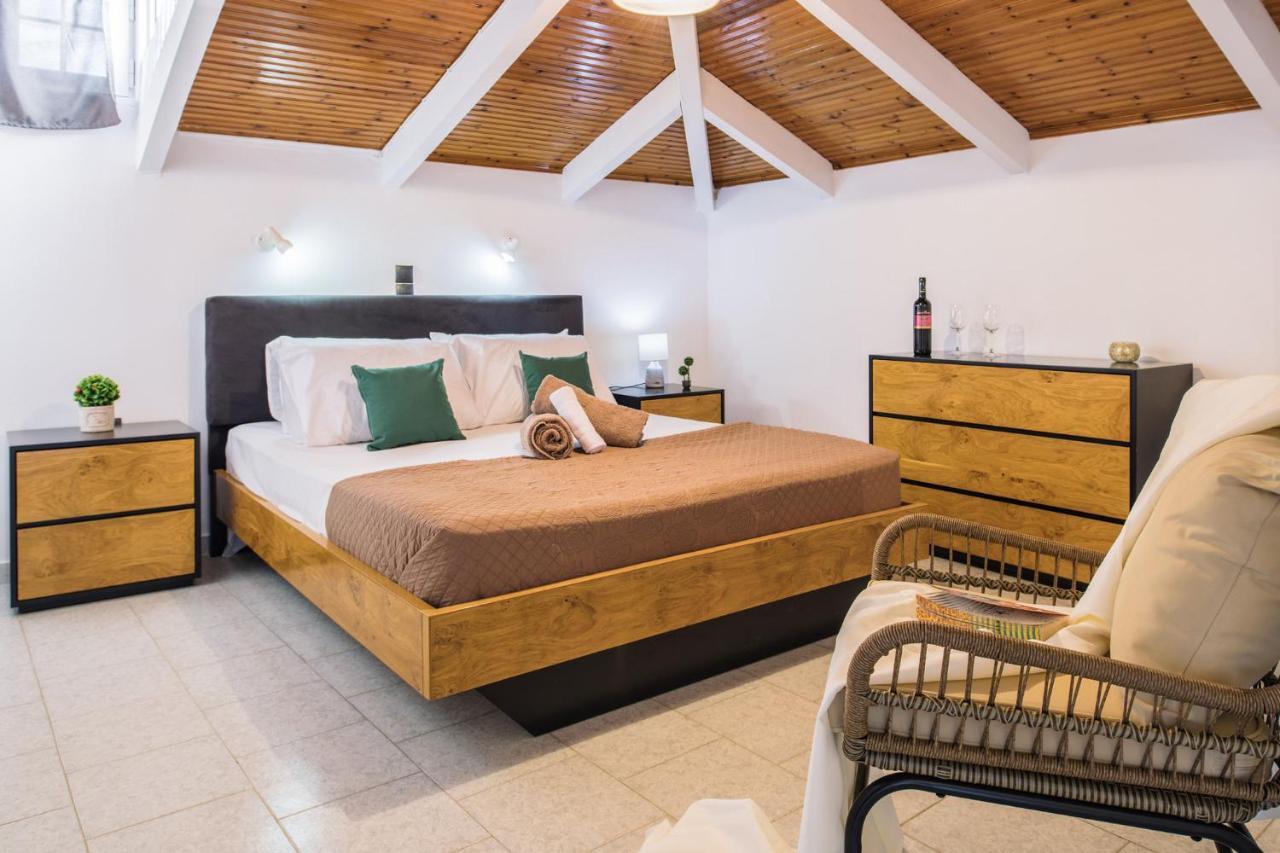 Villa Corali Apartments Sea Breath & Pool アモウディ エクステリア 写真